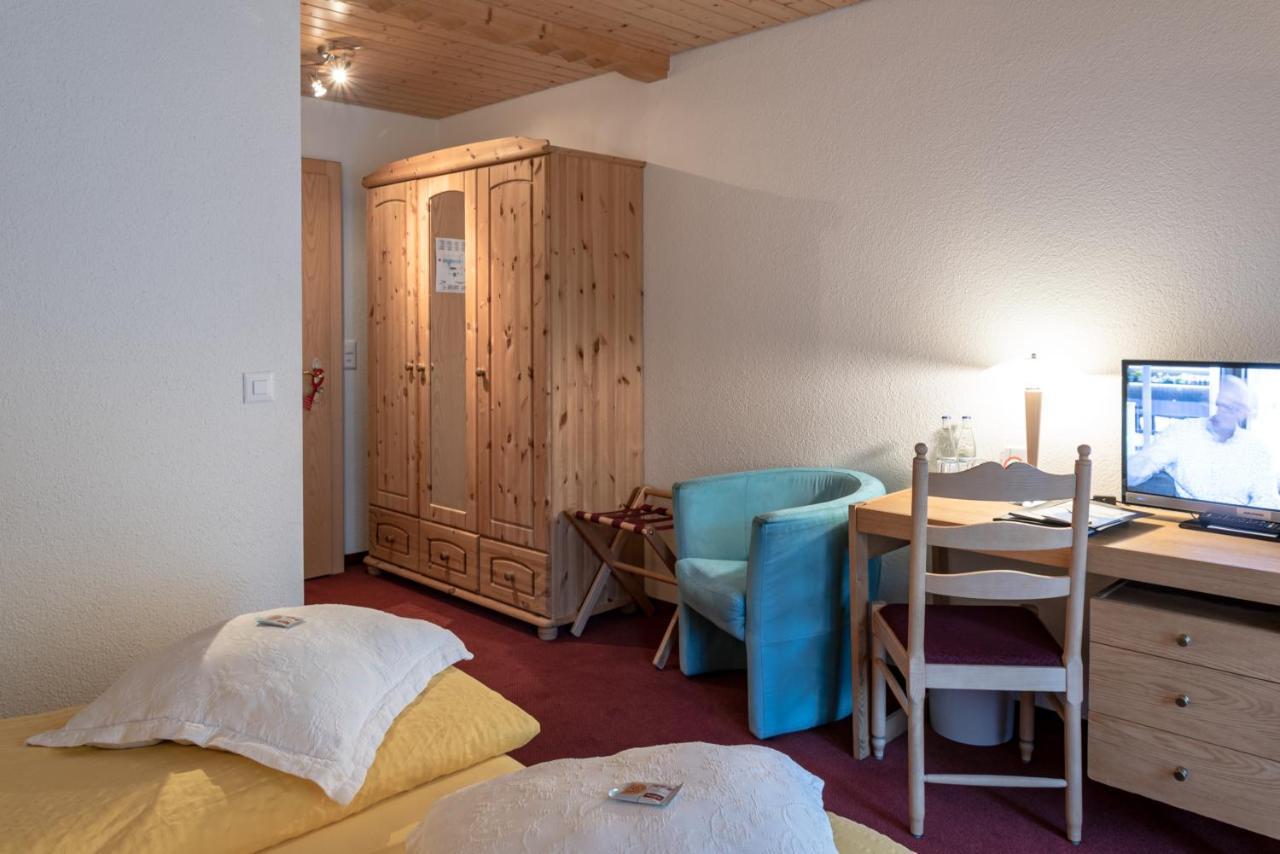Typically Swiss Hotel Ermitage كاندرستغ المظهر الخارجي الصورة